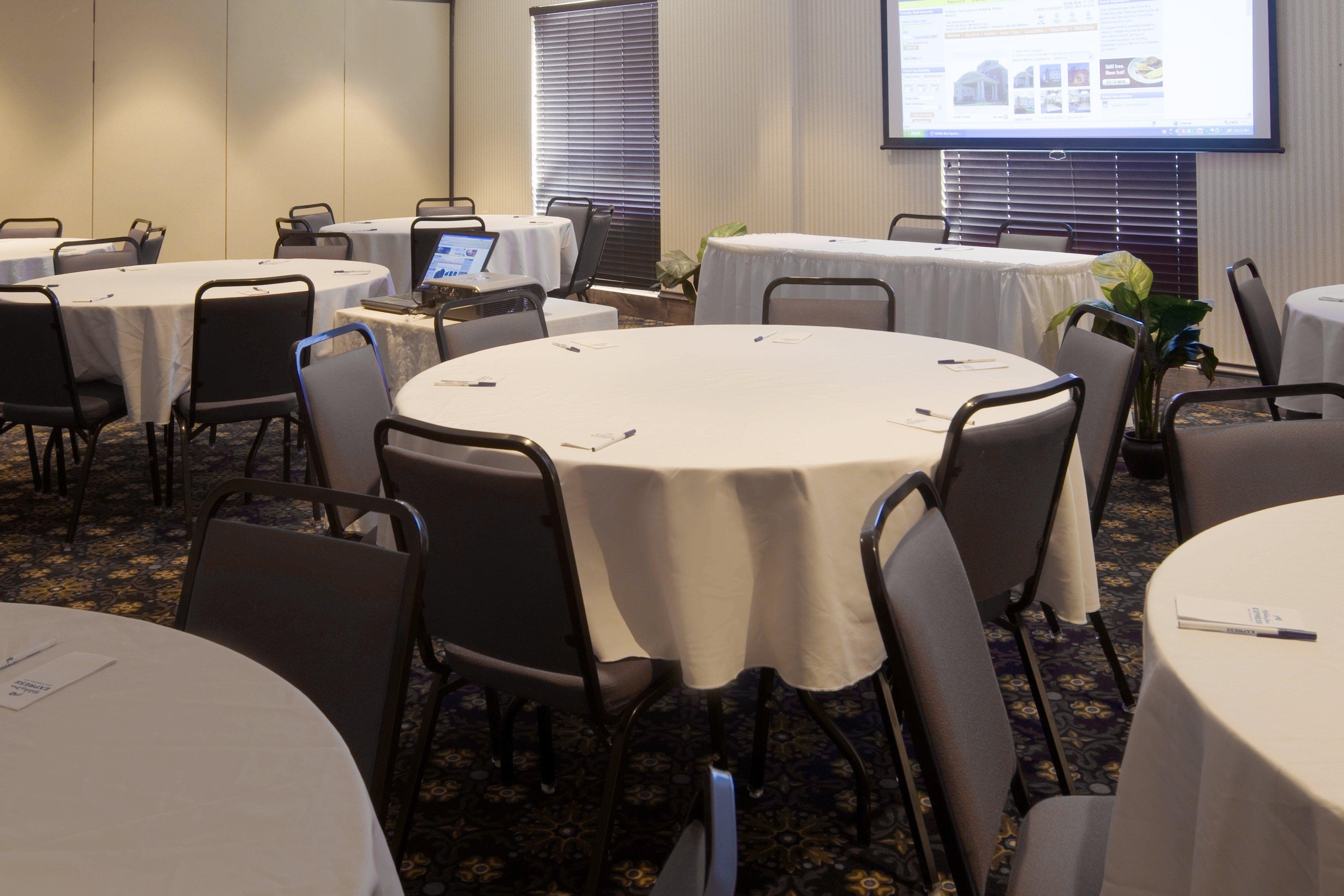 Holiday Inn Express Hotel & Suites Lucedale By Ihg Exteriör bild