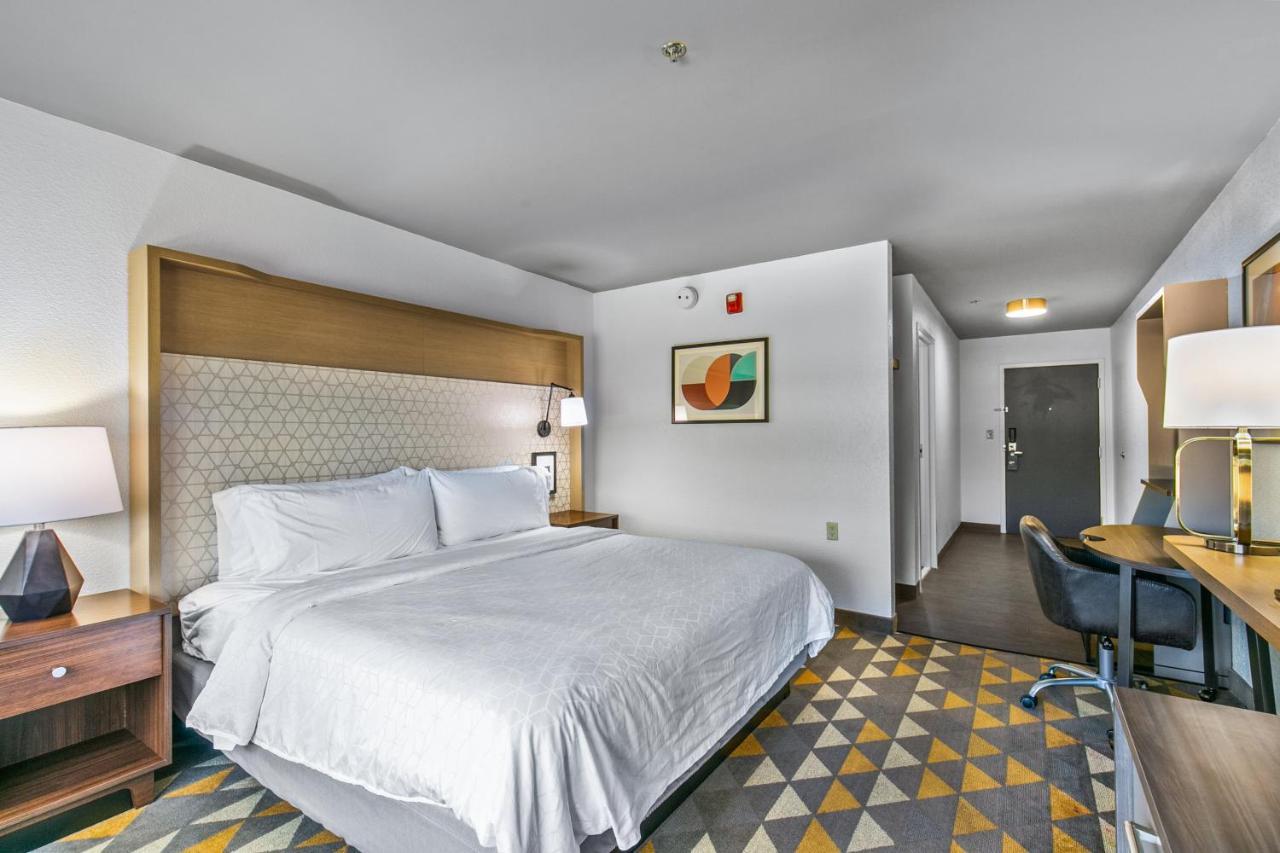 Holiday Inn Express Hotel & Suites Lucedale By Ihg Exteriör bild