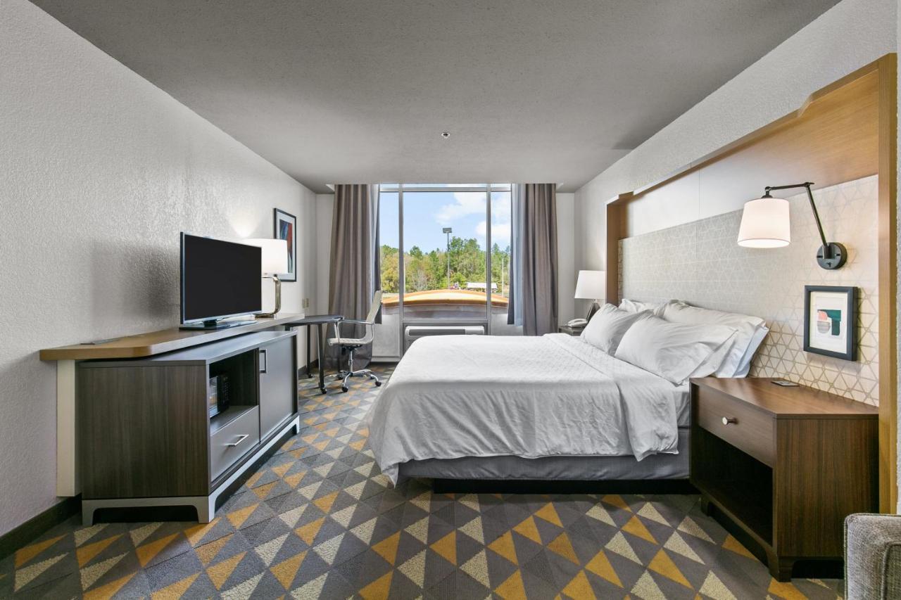Holiday Inn Express Hotel & Suites Lucedale By Ihg Exteriör bild