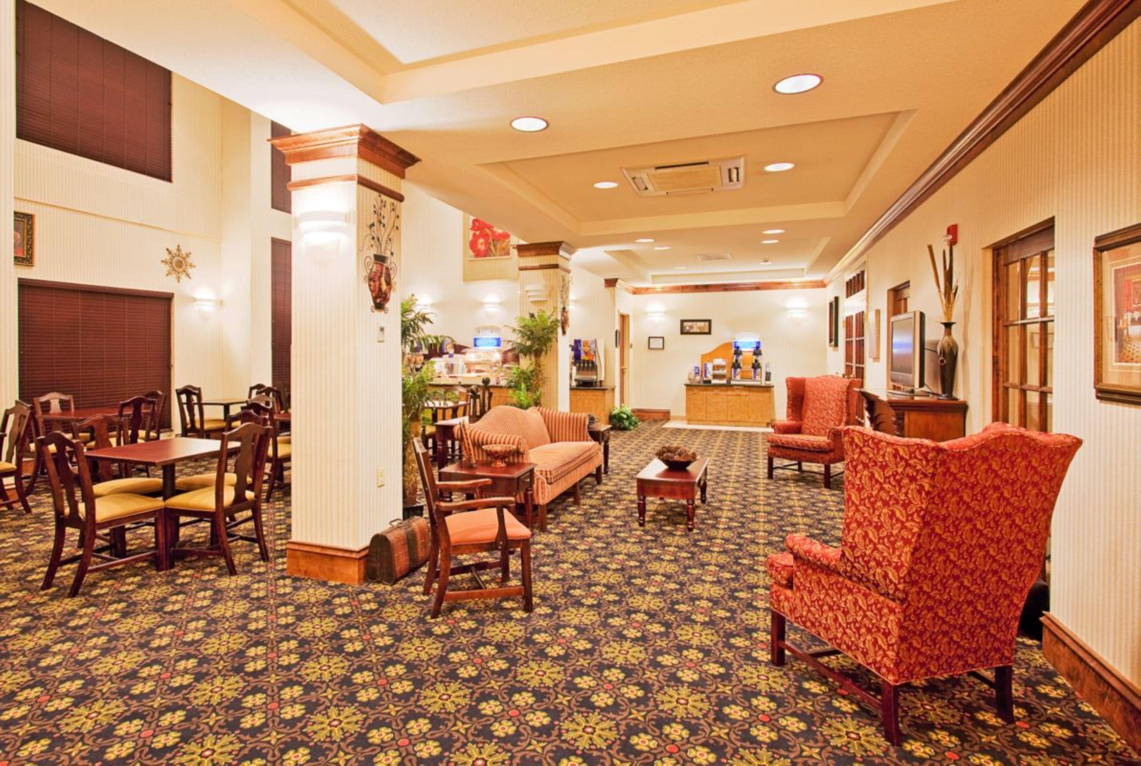 Holiday Inn Express Hotel & Suites Lucedale By Ihg Exteriör bild