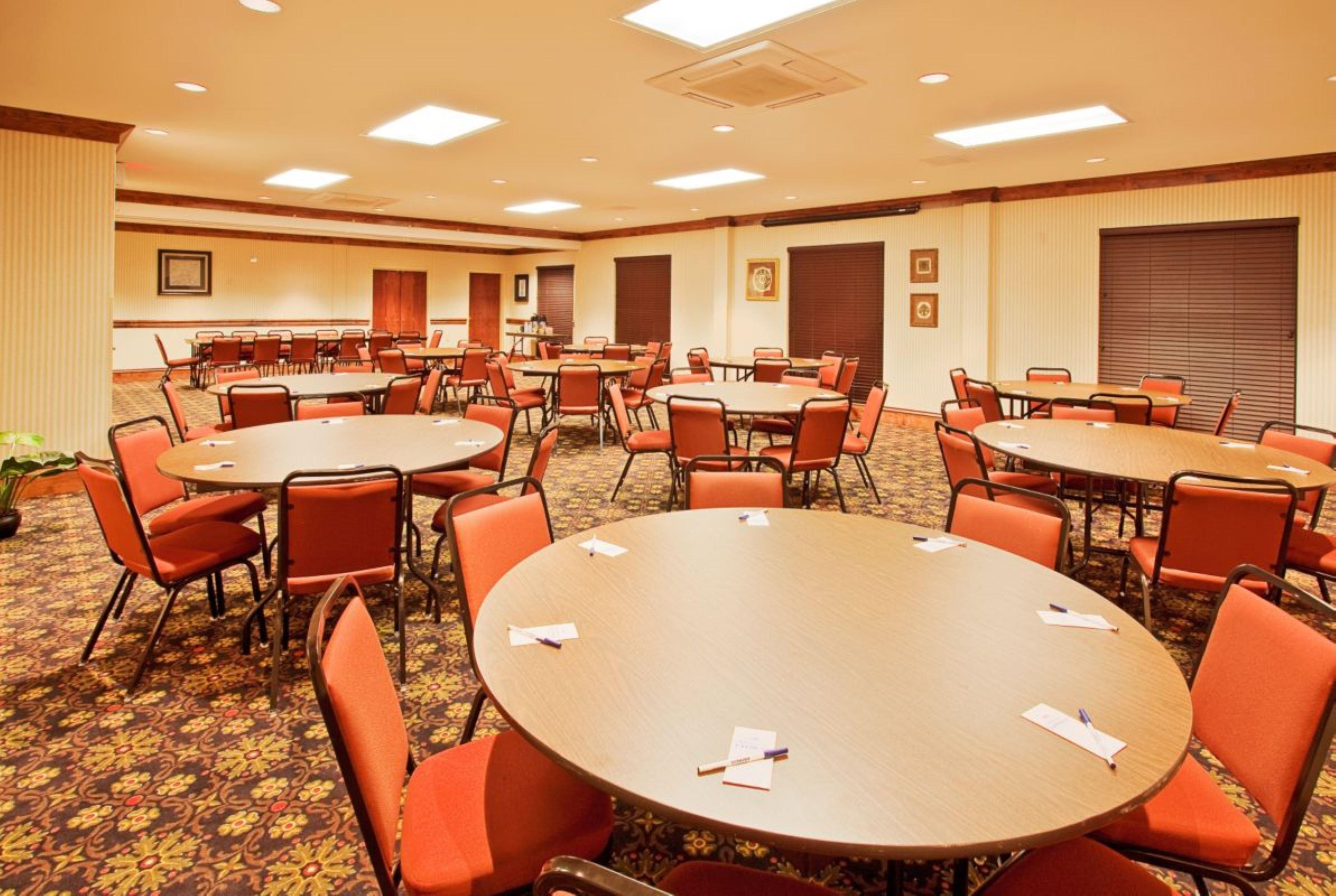 Holiday Inn Express Hotel & Suites Lucedale By Ihg Exteriör bild